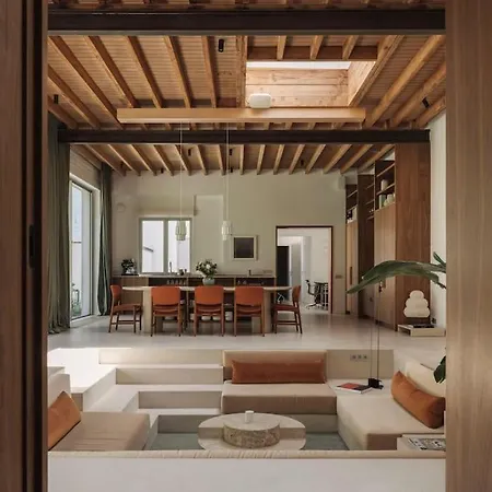Luxury Designer Loft *