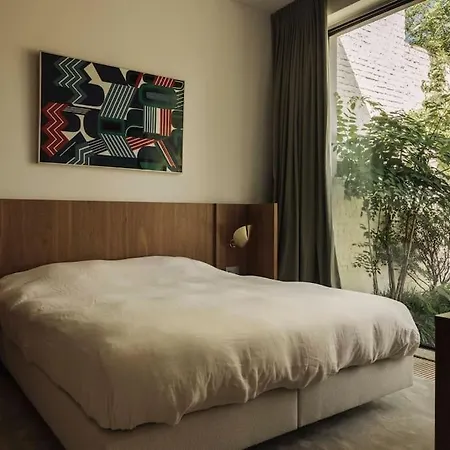 Luxury Designer Loft Apartment *